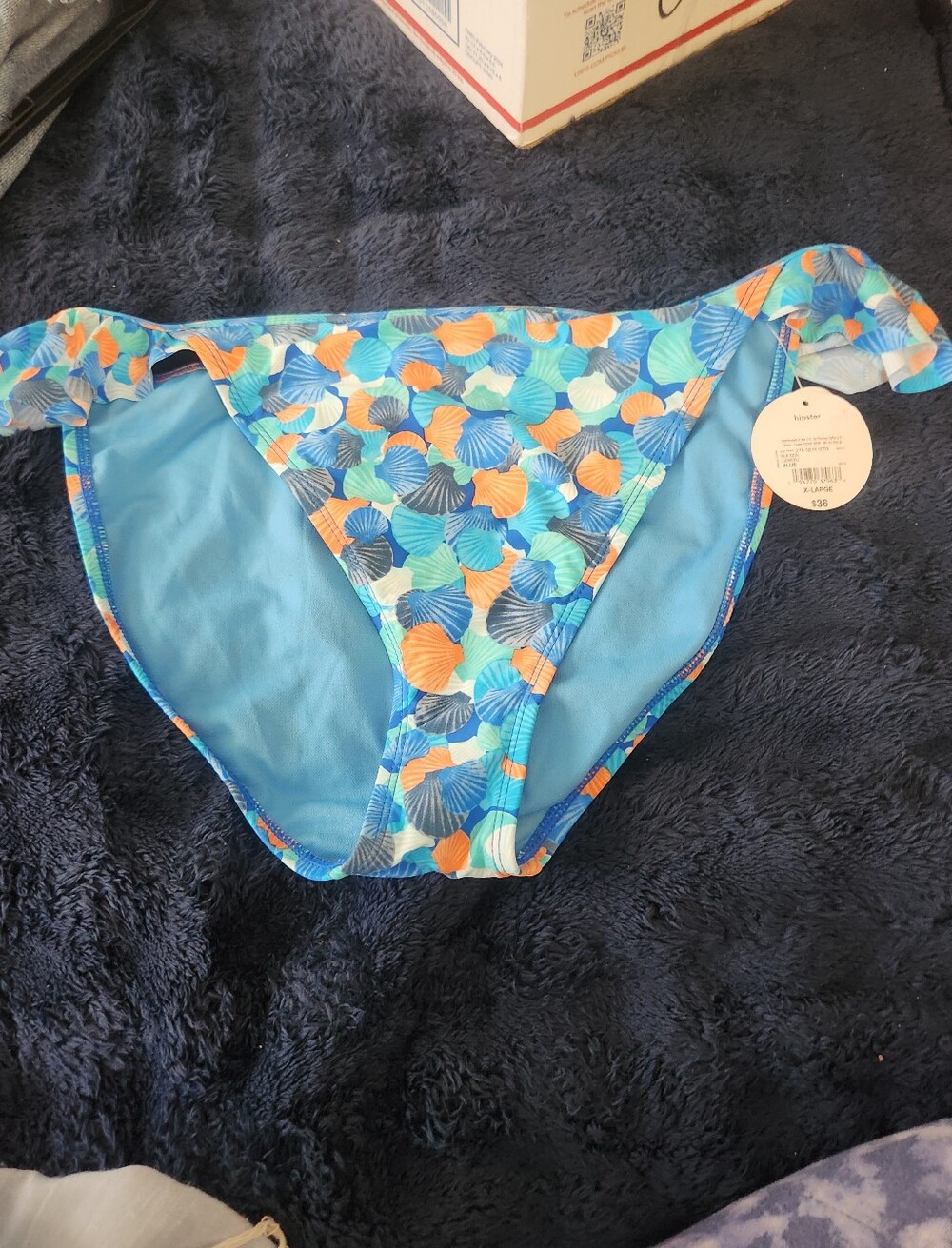 Decree Shell-Print Bikini Bottoms - Picture 2 of 9